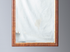 Walnut Queen Anne Mirror - 1335545