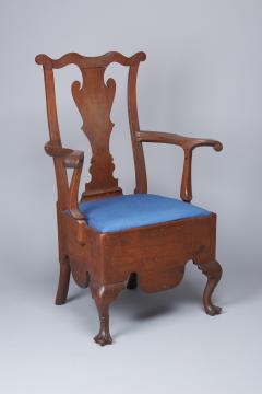 Walnut Queen Anne Potty Chair - 1314214