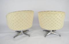 Ward Bennett Pair of Ward Bennett Swivel Lounge or Club Chairs - 1244429