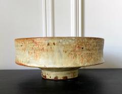 Warren MacKenzie Ceramic Centerpiece Vessel in Sculptural Form Warren Mackenzie - 2388987