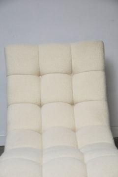 Wave Chaise on Brass Base - 700195