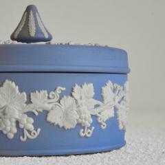 Wedgwood Jasperware Lidded Box with Blue and White Decor - 4608893