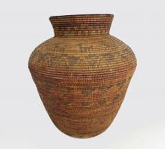 Western Apache polychrome olla - 4600791