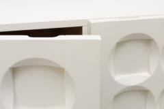 White Brutalist Bar - 265405