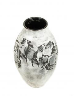 White Ceramic Horse Design Vase - 4665465