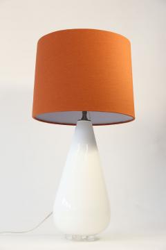 White Glass Table Lamp - 1457265