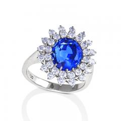 White Gold Ring with Sapphire and Diamonds - 1227749