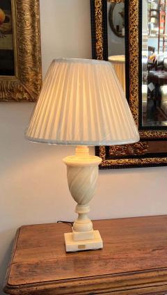 White Marble Urn Form Lamp - 2779390