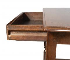 William And Mary Oak Tavern Table - 4643504