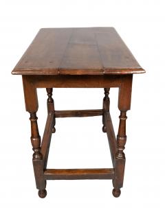 William And Mary Oak Tavern Table - 4643535