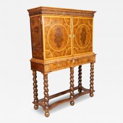 William And Mary Oyster Veneer Cabinet On Stand - 4545174