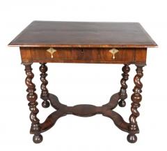 William And Mary Oyster Veneer Table - 4152496