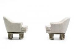 William Billy Haines Billy Haines Hollywood Regency Mahogany Swivel Lounge Chairs in Cream Boucl  - 3975155