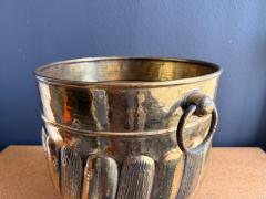 William Billy Haines Victorian Brass Fluted Planter with Ring Handles Antique Style 1970s - 4761592