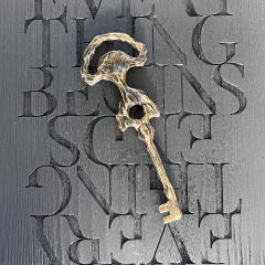 William Guillon WHERE EVERYTHING ENDS WHERE EVERYTHING BEGINS Sculptural bronze key 2 - 3428773