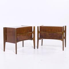 William Hinn William Hinn Mid Century Walnut Curved Front Nightstands Pair - 4049988