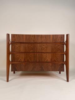 William Hinn William Hinn Sculpted Walnut 4 Drawer Dresser Made in Sweden c 1950s - 4265094