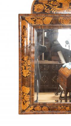 William Mary Walnut And Marquetry Mirror - 4474327