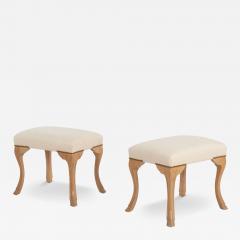 William Switzer Pair of William Switzer Stools circa 1985 Maple Hoof Foot Bases - 4484130