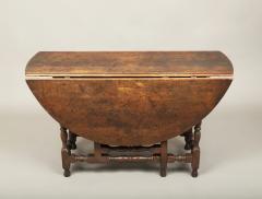 William and Mary Gate Leg Drop Leaf Table - 4713159
