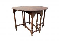 William and Mary Oak Gateleg Table - 3803185
