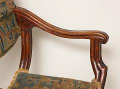 William and Mary Period Walnut X Frame Chair - 1821989