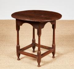 William and Mary Tavern Table - 4495229