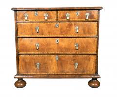 William and Mary Walnut Chest Of Drawers - 4474357