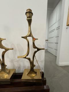 Willy Daro 1970s Pair of Sculptural bronze lamps by Willy Daro - 4711760