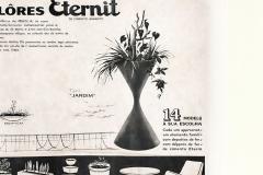 Willy Guhl Hour Glass shaped Planter in Fiber Cement with Iron Base Willy Guhl - 4625061