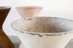 Willy Guhl LARGE WILLY GUHL HOURGLASS PLANTER - 1829763