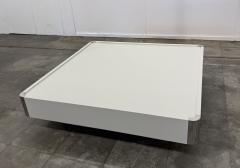 Willy Rizzo White Lacquer Coffee Table Attributed to Willy Rizzo - 4786070