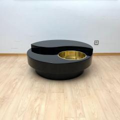Willy Rizzo Willy Rizzo Coffee Table Yin Yang Black Lacquer and Brass Italy circa 1970 - 4346266
