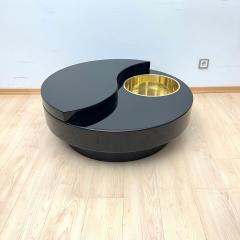 Willy Rizzo Willy Rizzo Coffee Table Yin Yang Black Lacquer and Brass Italy circa 1970 - 4346270