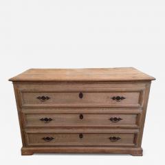 Wonderful 19th Century Natural Oak Oversized Chest - 4705488