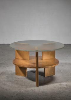 Wood coffee table with glass top - 4752177