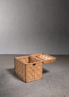 Wooden chest from Sweden - 2989520