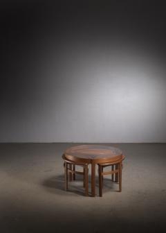 Wooden coffee table - 3305568