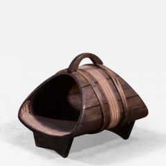 Wooden magazine holder - 3139578