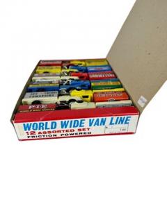 World Wide Van Lines Toy Trucks MIB - 4521835