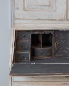 Writing cupboard from around 1800 hundered in pine Sweden - 4564429