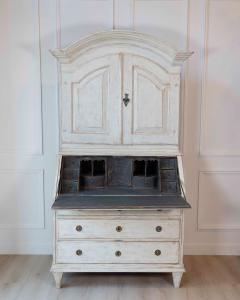 Writing cupboard from around 1800 hundered in pine Sweden - 4564436