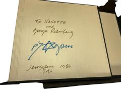 Yaacov Agam RARE YAACOV AGAM SIGNED BOOK OF PASSOVER WITH OVER 58 COLORFUL SERIGRAPHS - 4393390