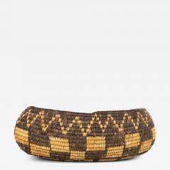 Yavapai or possibly Western Apache antique oval basket - 4601218