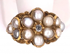 Yellow Gold Antique Cluster of Pearl Ring with Diamond - 2718070