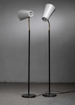 Yki Nummi Pair of Yki Nummi floor lamps for Orno - 4608163