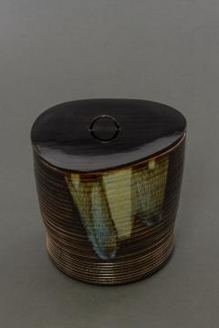 Yokoen ware with Lacquered Wood Lid - 3977862