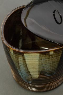 Yokoen ware with Lacquered Wood Lid - 3977876