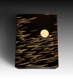 Yoshio Okada Layered Clouds Full Moon Kanshitsu Box with Sprinkled Design - 4348092