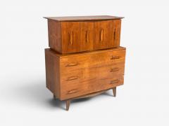 Young Manufacturing Highboy Dreser Walnut USA 1960s - 4601939